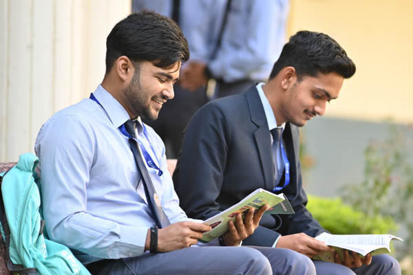 Best BBA College Leading Features Bijnor